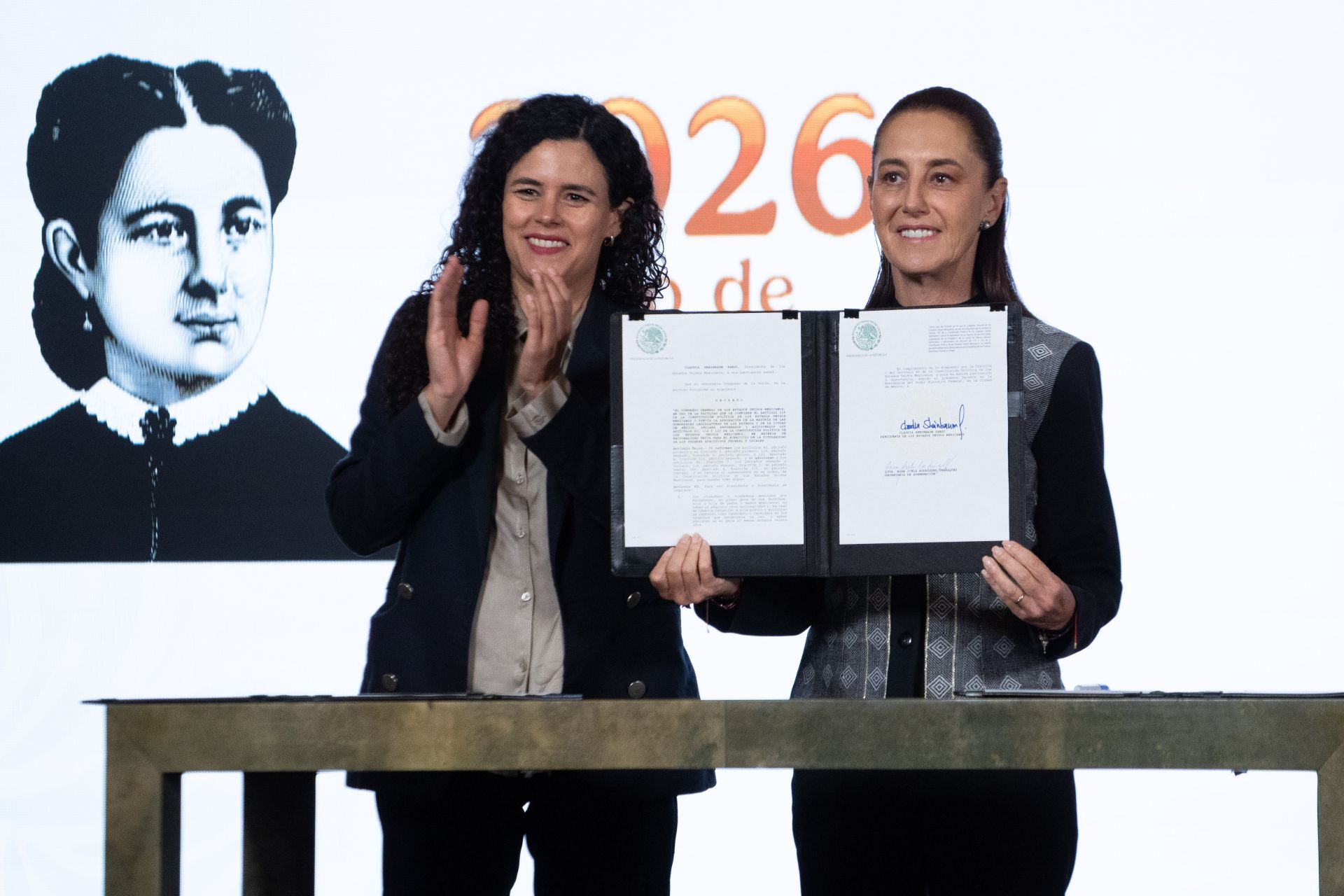 Sheinbaum promulga reforma contra la doble nacionalidad para cargos ejecutivos