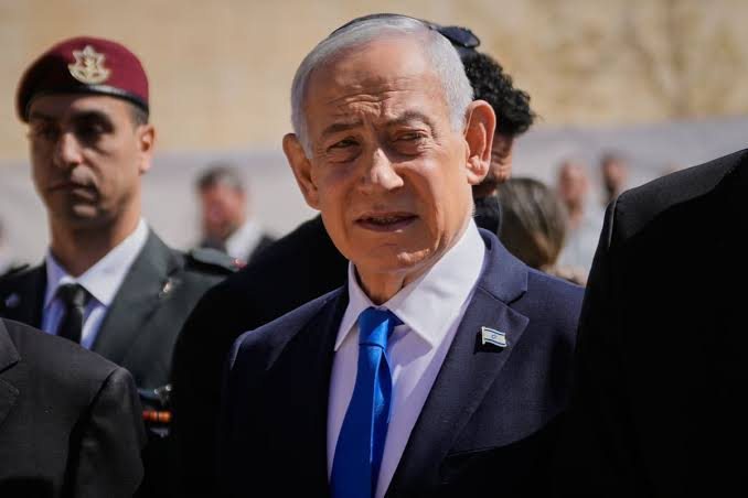 Netanyahu rechaza el plan de paz de Trump para Gaza; condiciona el retiro israelí al desarme total de Hamás.