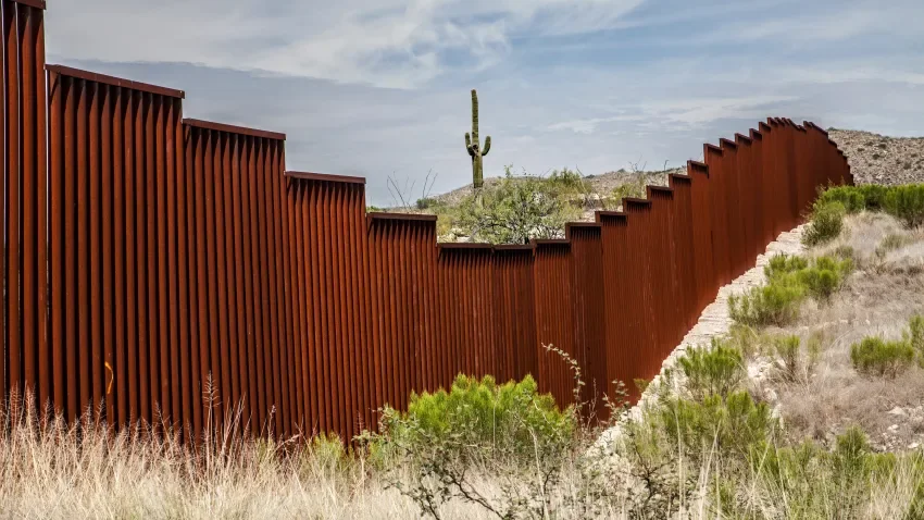 México y Estados Unidos activan operativo antidrones en la frontera Tijuana-San Diego