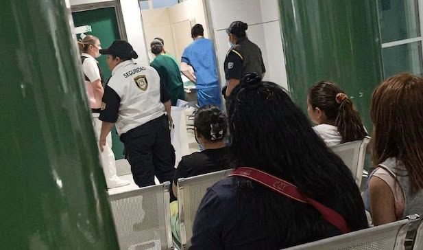 Mujer da a luz en baños del IMSS en San Luis Potosí