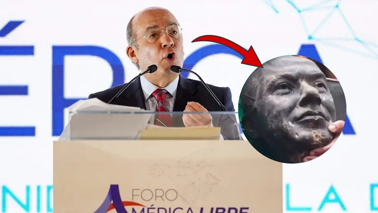 Provoca reaparición de Felipe Calderón en el Foro América Libre protestas y la destrucción de su estatua en Los Pinos