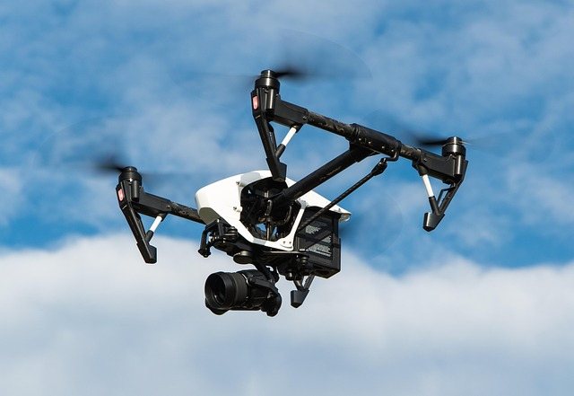 Advierten que cárteles latinoamericanos reclutan operadores de drones con experiencia en Ucrania